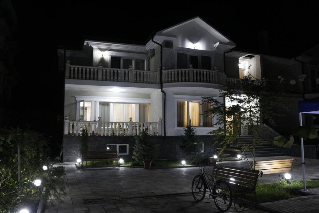 Guest House Sofia Кобулеті Екстер'єр фото