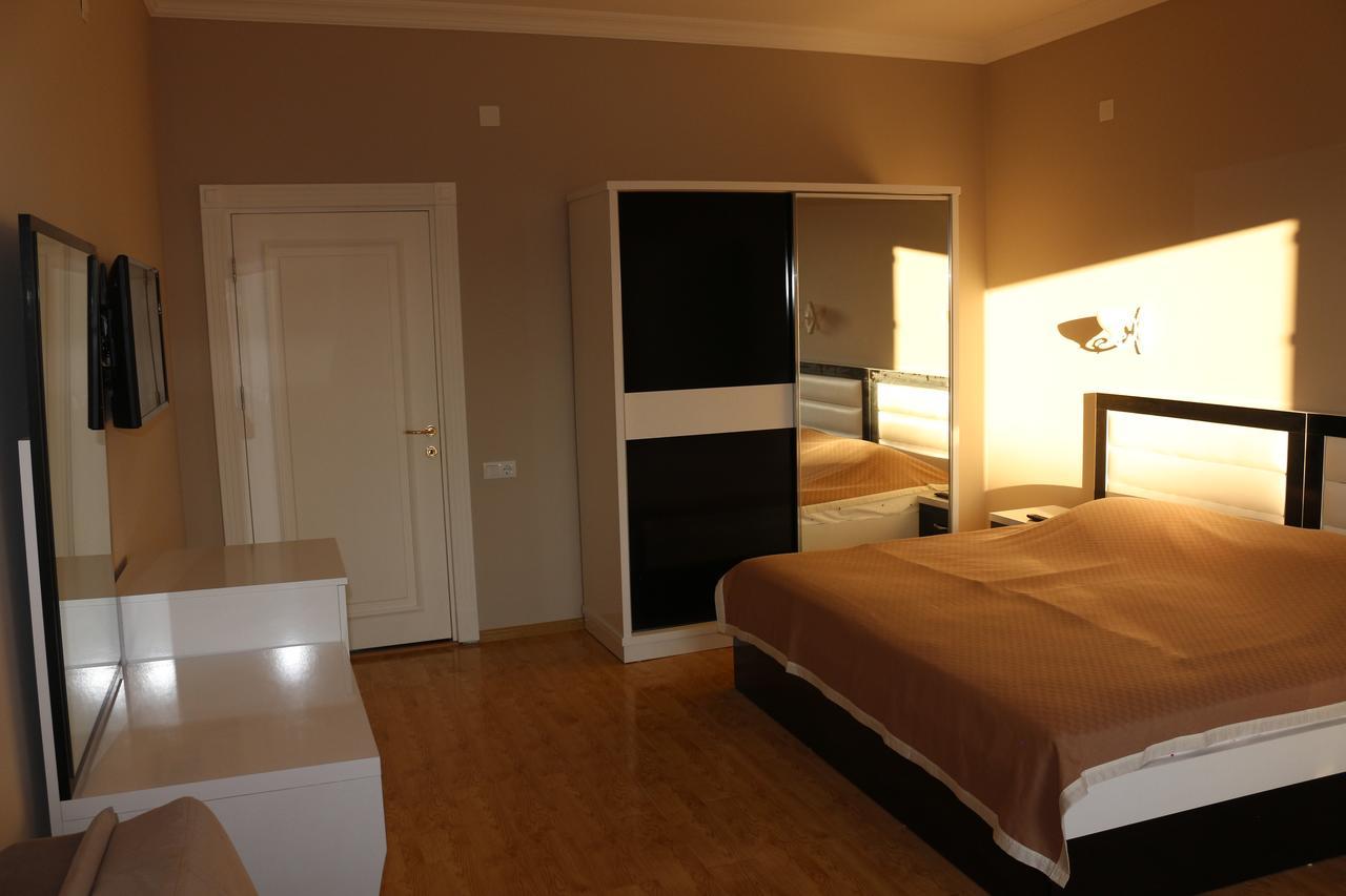 Guest House Sofia Кобулеті Екстер'єр фото